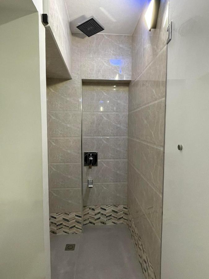Bmax Spacepods Sleep In Space - 4Mins From Mactan Airport Lapu-Lapu City Exterior photo